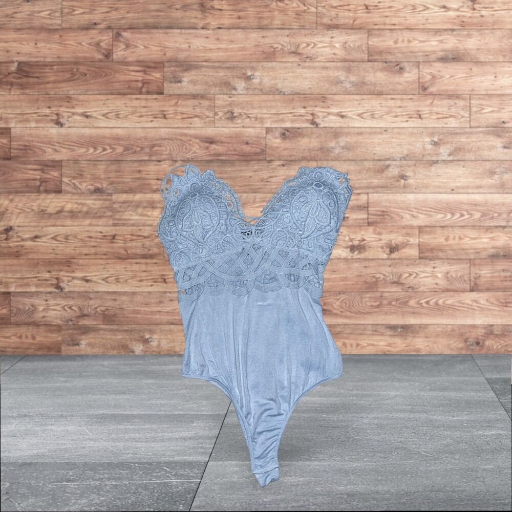 WOMENS RUE21 BODY SUIT SZ S